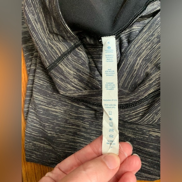 Lululemon Wunder Under Crop Leggings in gray size 6 - Picture 7 of 8